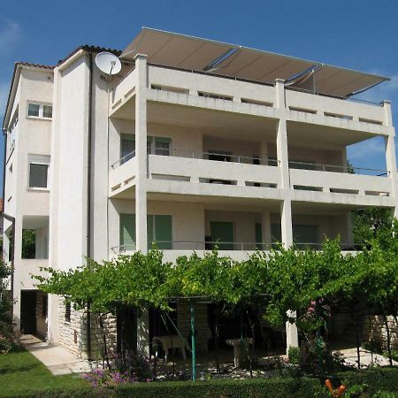 Apartment Petrinic V Pula Extérieur photo