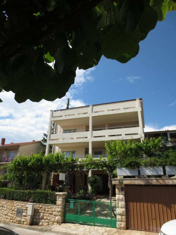 Apartment Petrinic V Pula Extérieur photo